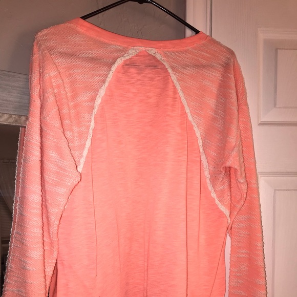 Coral long sleeve shirt - Picture 3 of 3